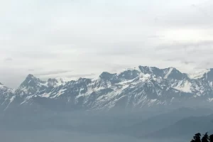 gangotri range view from dayara bugyal trek